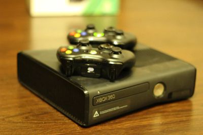 Лот: 4824465. Фото: 1. Xbox 360 slim 1000gb Freeboot... Игровые приставки, консоли