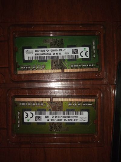 Лот: 17913603. Фото: 1. Две планки по 4Gb Hynix DDR4 2666Mhz. Оперативная память