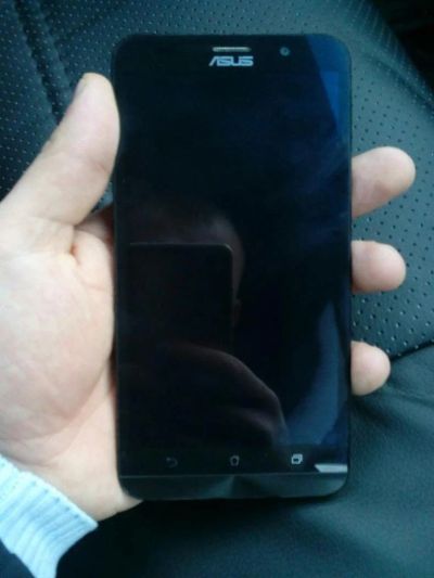 Лот: 8656173. Фото: 1. ASUS ZenFone 2 ZE551ML. Смартфоны