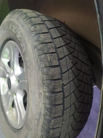 Лот: 25806100. Фото: 1. Резина Bridgestone blizzak MZ-03... Шины
