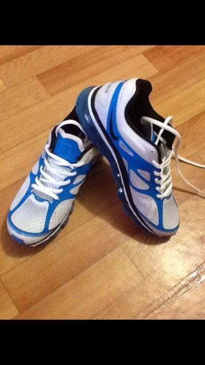 Лот: 3775104. Фото: 1. Nike Air Max 2012. Кеды, кроссовки, слипоны