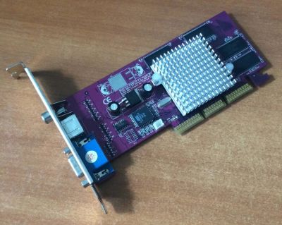 Лот: 9944669. Фото: 1. Видеокарта AGP Palit GeForce4... Видеокарты