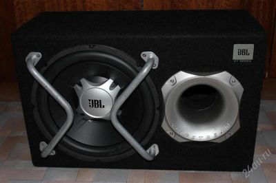 Лот: 2259788. Фото: 1. Сабвуфер JBL GT5-1204BR. Сабвуферы