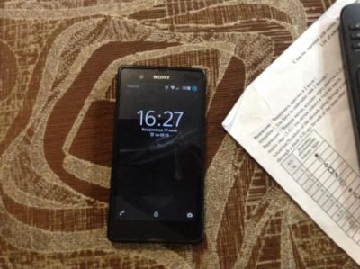 Лот: 7853925. Фото: 1. Sony Xperia Z c6603 lte. Смартфоны