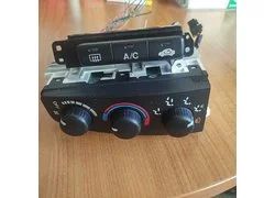 Лот: 18356038. Фото: 1. Блок управления климат контролем... Электрооборудование