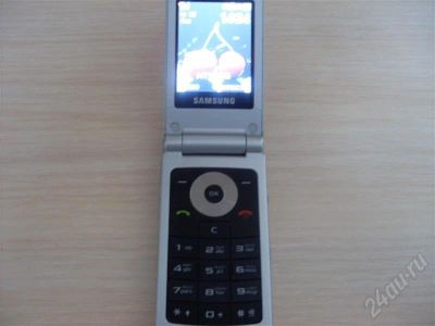 Лот: 703737. Фото: 1. Samsung E210. Кнопочные мобильные телефоны