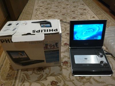 Лот: 10937348. Фото: 1. Портативный DVD-плеер Philips... DVD, Blu-Ray плееры