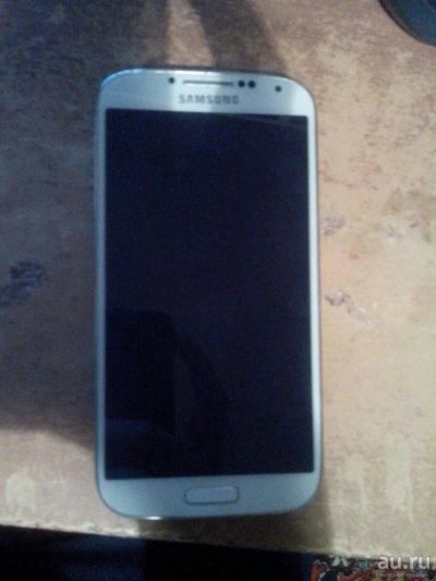 Лот: 9424593. Фото: 1. samsung galaxy s4. Смартфоны