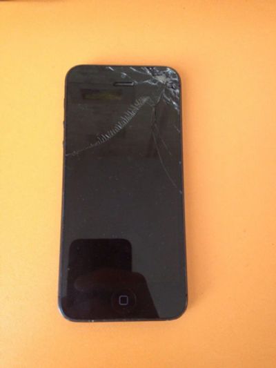 Лот: 7263600. Фото: 1. Iphone 5. Смартфоны