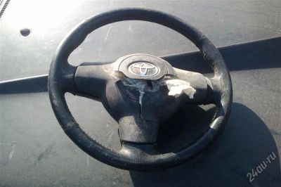 Лот: 1643091. Фото: 1. Руль Toyota (порванный). Салон
