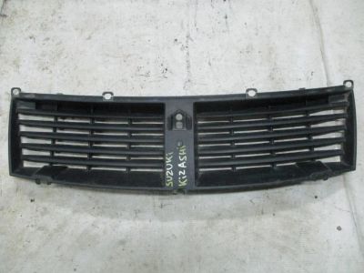 Лот: 12847307. Фото: 1. Решетка радиатора Suzuki Kizashi... Кузов