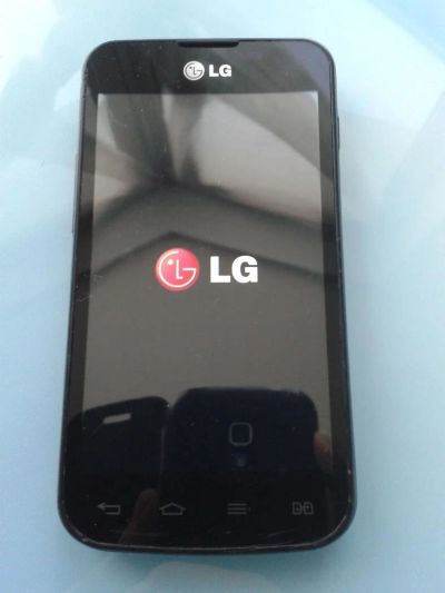 Лот: 10797438. Фото: 1. Смартфон LG E455 аккумулятр BL44JH. Смартфоны