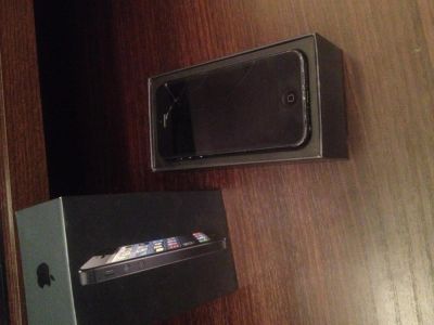 Лот: 4837096. Фото: 1. Чёрный iPhone 5 32gb. Смартфоны