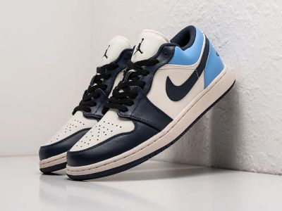Лот: 20797892. Фото: 1. Кроссовки Nike Air Jordan 1 Low. Кеды, кроссовки, слипоны