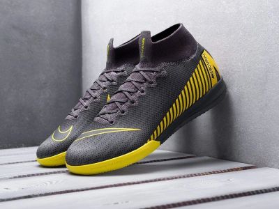 Лот: 16054612. Фото: 1. Футбольная обувь Nike Mercurial... Кеды, кроссовки, слипоны