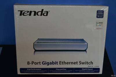 Лот: 16014567. Фото: 1. 8 port Gigabit Ethernet Switch... Коммутаторы