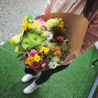 Лот: 8165044. Фото: 1. Сборный букет. Цветы на Щорса... Свежие цветы