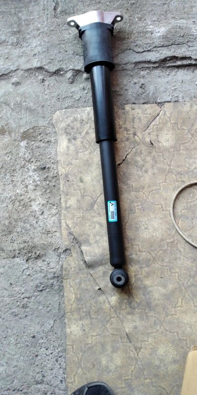 Лот: 15910896. Фото: 1. Стойка задняя Mazda 3 вjm528910C. Ходовая, подвеска, рулевое управление