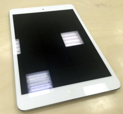 Лот: 6334513. Фото: 1. iPad mini 2 64Gb WiFi + 4G (белый... Планшеты