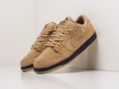 Лот: 17906247. Фото: 1. Кроссовки Nike SB Dunk Low. Кеды, кроссовки, слипоны