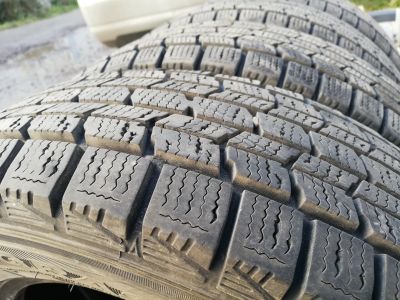 Лот: 14592226. Фото: 1. Dunlop Graspic DS-3 185/70 R14. Шины