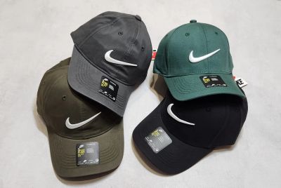 Лот: 21443469. Фото: 1. Кепка бейсболка Nike унисекс 1шт. Головные уборы