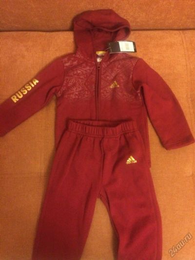 Лот: 5868041. Фото: 1. Костюм детский Adidas 80 рост. Костюмы, пиджаки, комбинезоны