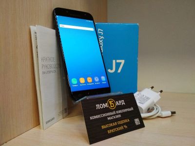 Лот: 10993374. Фото: 1. Смартфон Samsung Galaxy J7 (2017... Смартфоны