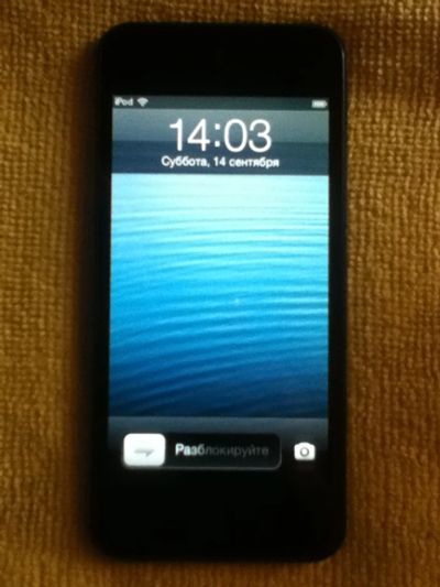 Лот: 3174585. Фото: 1. Apple iPod Touch 5-32GB за копейки... Плееры