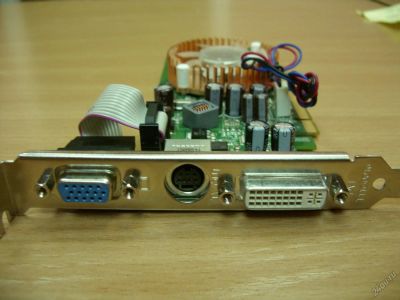 Лот: 5886589. Фото: 1. Видеокарта PCI-E WinFast PX8400... Видеокарты