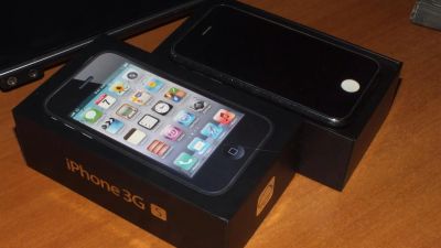 Лот: 3390424. Фото: 1. iPhone 3GS 8Gb полный комплект... Смартфоны