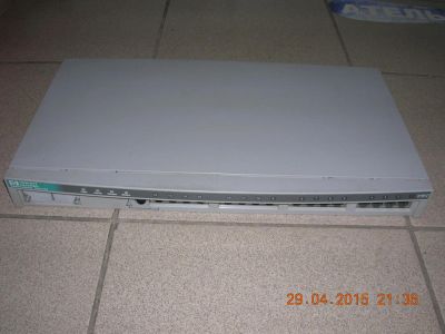 Лот: 5539299. Фото: 1. Сетевой коммутатор HP J2611B. Другое (сетевые устройства)