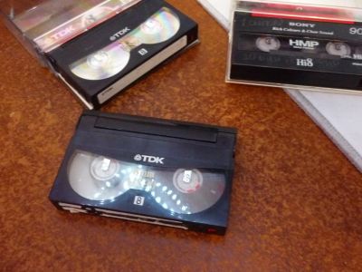 Лот: 19981619. Фото: 1. Видеокассеты к камере Hi8, Sony... Другое (аксессуары, расходные материалы)
