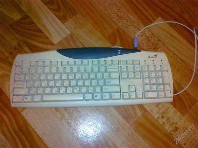 Лот: 1269630. Фото: 1. Клава Genius. Клавиатуры и мыши