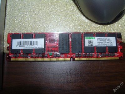 Лот: 56507. Фото: 1. DDR1 256Mb Kingmax 400MHz. Красноярск