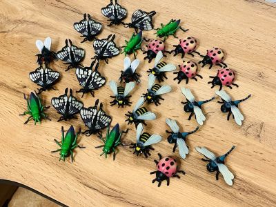 Лот: 25740141. Фото: 1. Игрушки насекомые, новые. Развивающие