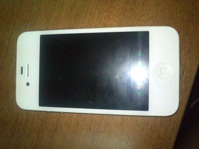 Лот: 3230718. Фото: 1. Iphone 4S 32 gb White. Идеальное... Смартфоны