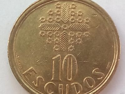 Лот: 15990645. Фото: 1. Монета Португалии 10 эскудо. Европа