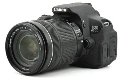 Лот: 14555195. Фото: 1. Canon EOS 650D KIT Canon EF-S... Цифровые зеркальные