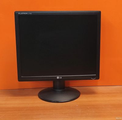 Лот: 18169379. Фото: 1. Монитор LG Flatron L1734S Диагональ... ЖК-мониторы