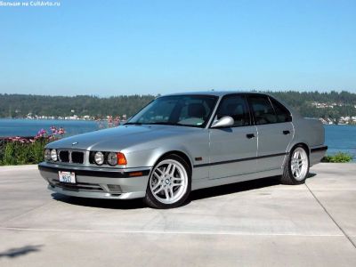 Лот: 3625529. Фото: 1. BMW e34 разбор. Автомобили