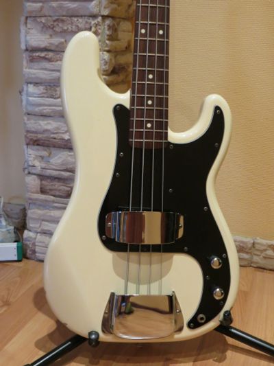 Лот: 11786964. Фото: 1. Squier by Fender Silver Series... Гитары