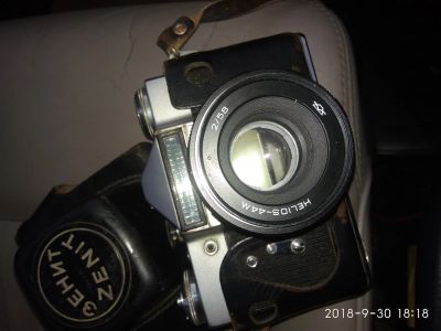 Лот: 12231746. Фото: 1. Фотоаппарат Зенит объектив helios... Плёночные компактные