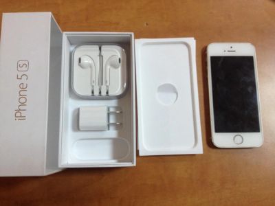 Лот: 5024952. Фото: 1. iPhone 5s 16gb Gold. Смартфоны