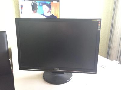 Лот: 9503034. Фото: 1. Монитор ASUS VW220D. ЖК-мониторы