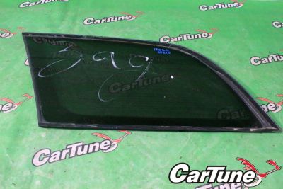Лот: 10599981. Фото: 1. стекло собачника RL toyota caldina... Кузов