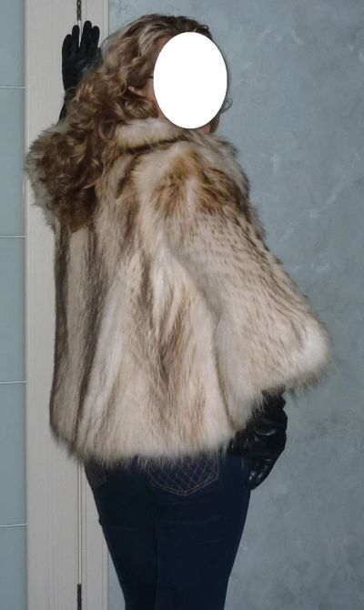 Лот: 3372170. Фото: 1. Продам новую курточку из меха... Верхняя одежда