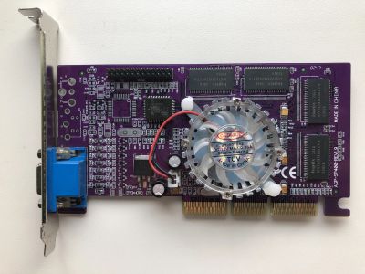 Лот: 25314998. Фото: 1. AGP 64Mb GeForce 2 MX400 AGP-SP400-rev... Видеокарты