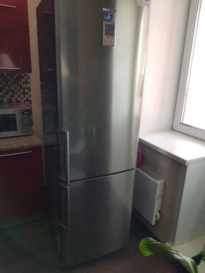 Лот: 11089079. Фото: 1. Холодильник Samsung. Холодильники, морозильные камеры