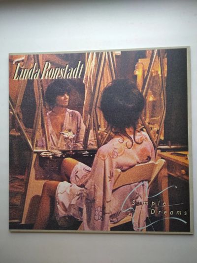 Лот: 25819830. Фото: 1. LP Linda Ronstadt – Simple Dreams... Аудиозаписи